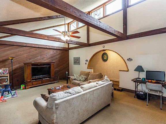 4th image of 8224 Echo Hills Ln