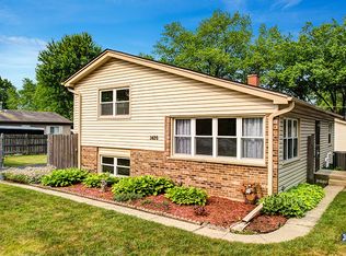 1426 Leslie Ave, Round Lake Beach, IL