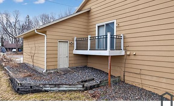 4th image of 6867 Sunnyslope Dr