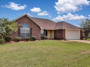 232 Austin Cir, Byram, MS 39272