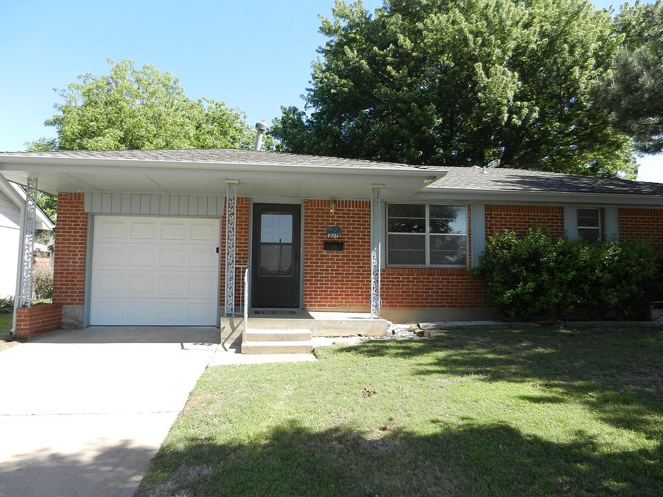 Front of house entry