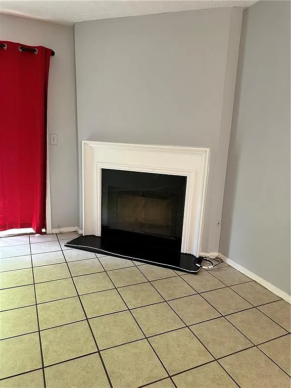 2 bed, 2.0 bath, 1092 sqft, $1,695 — Photo 3