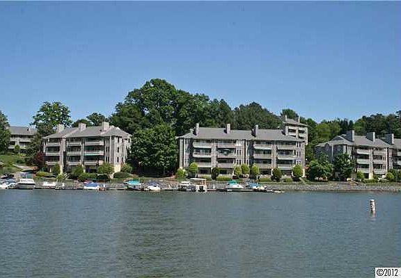3rd image of 7340-1 Lake Front Dr