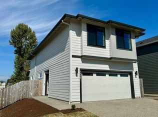 7030 N Montgomery Way, Ridgefield, WA 98642