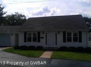 1217 Spring St, Avoca, PA 18641