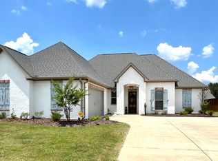 510 Wales Way, Flowood, MS 39232