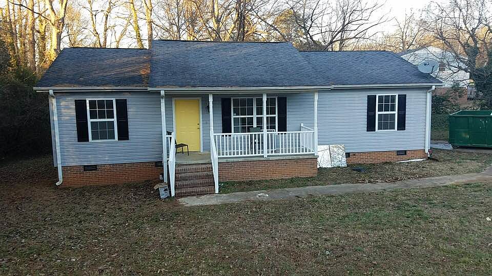 1st image of 229 Fleetwood Dr
