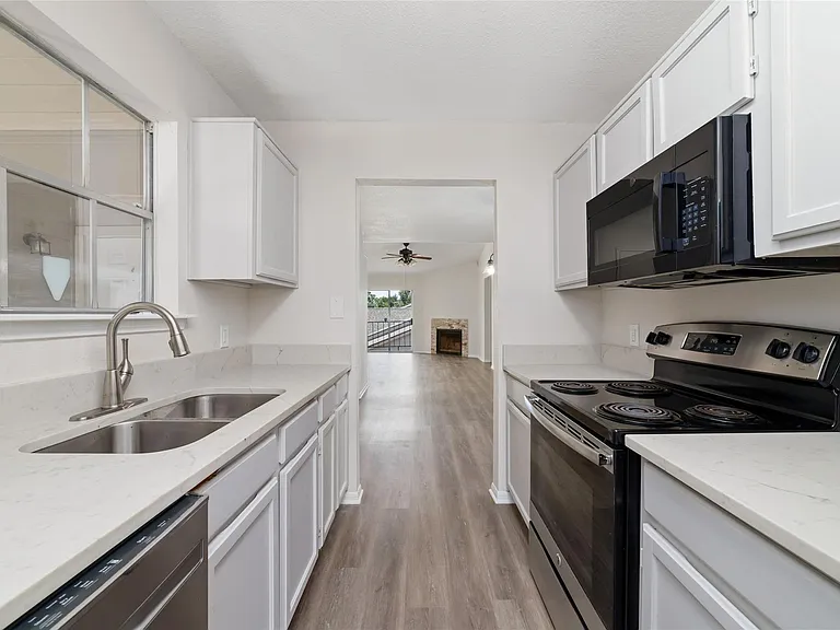 3770 Lovers Wood Ln #709 — Photo 10