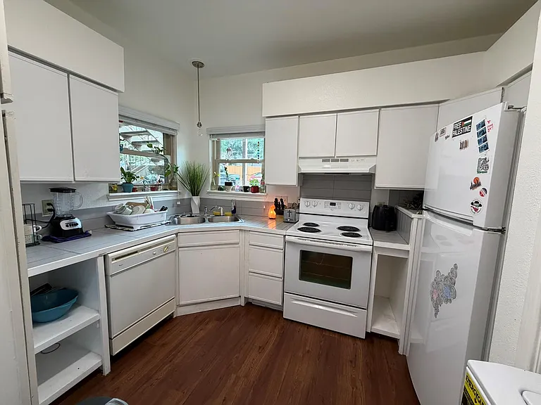 310 Pat Garrison St #3B — Photo 8