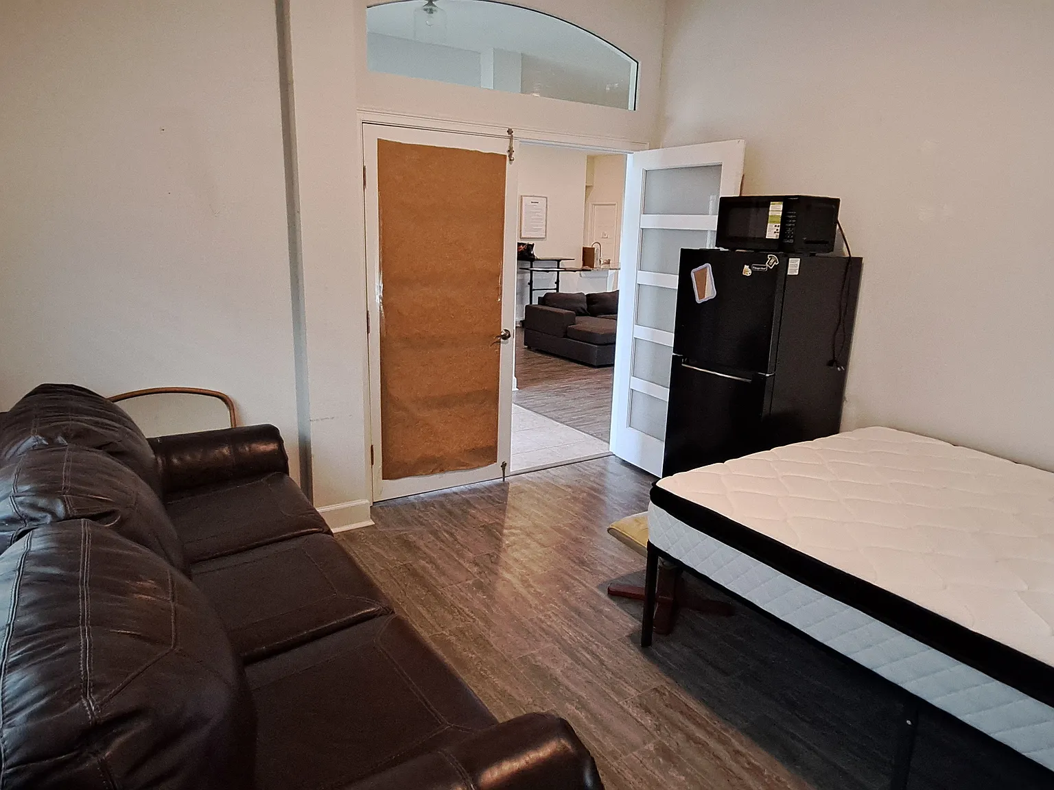 4 bed, $800 — Photo 2