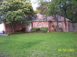 8403 Crooked Path St, San Antonio, TX 78254