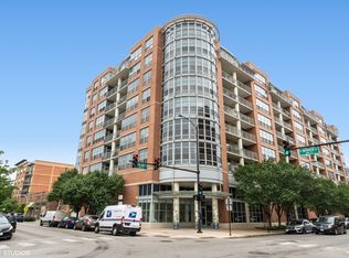 1200 W Monroe St APT 303, Chicago, IL 60607