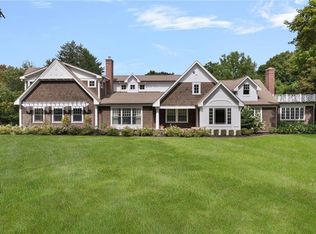 543 Woonsocket Hill Rd, North Smithfield, RI 02896