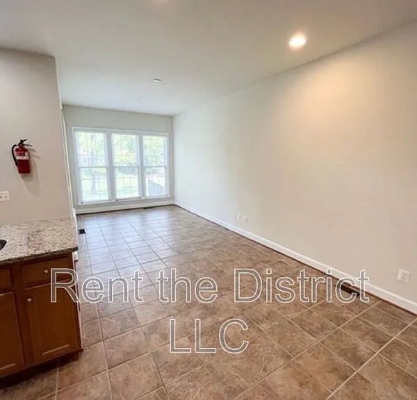 3247 Theodore R Hagans Dr NE — Photo 5