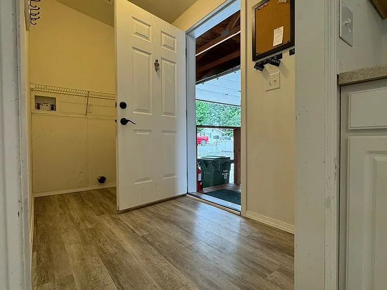 949 Blanco Ave — Photo 22