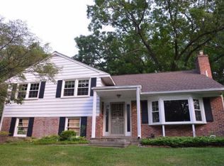 492 Upper Weadley Rd, Wayne, PA 19087