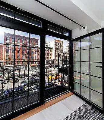 Rented by Voro New York | media 17