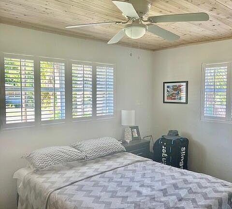 5th image of 76 Sylvania Pl