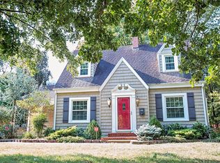 1438 E Bennett St, Springfield, MO 65804