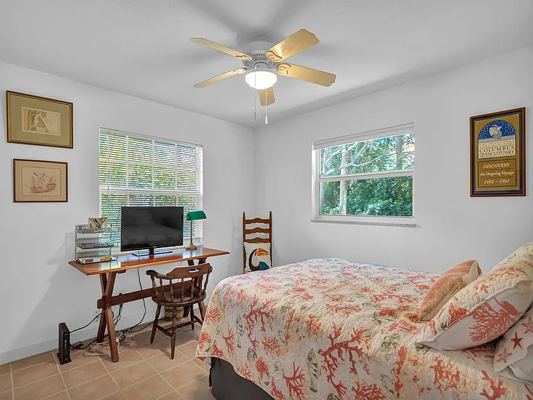 1545 Pelican Ln — Photo 20