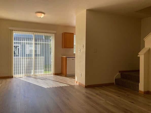 2460 Daws Dr Unit B