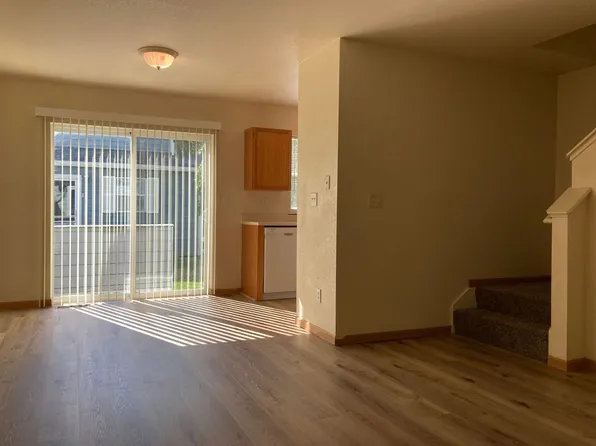 2460 Daws Dr APT A, Bozeman, MT 59718