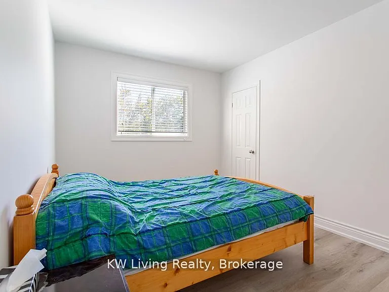 702 Lake Dr S — Photo 30