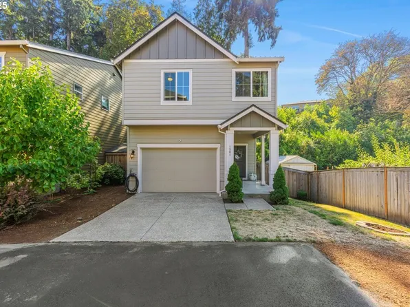 1301 NE 70th St, Vancouver, WA 98665