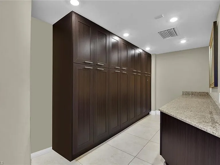 4751 Gulf Shore Blvd N #3 — Photo 28