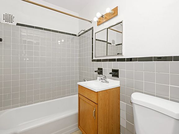 5th image of 25 W 13th St APT 6MS