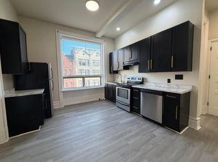 37 W Market St APT 3B, York, PA 17401