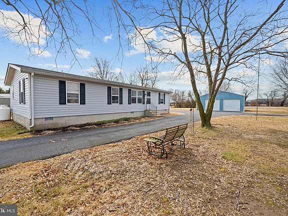 3rd image of 23212 Argos Corner Rd