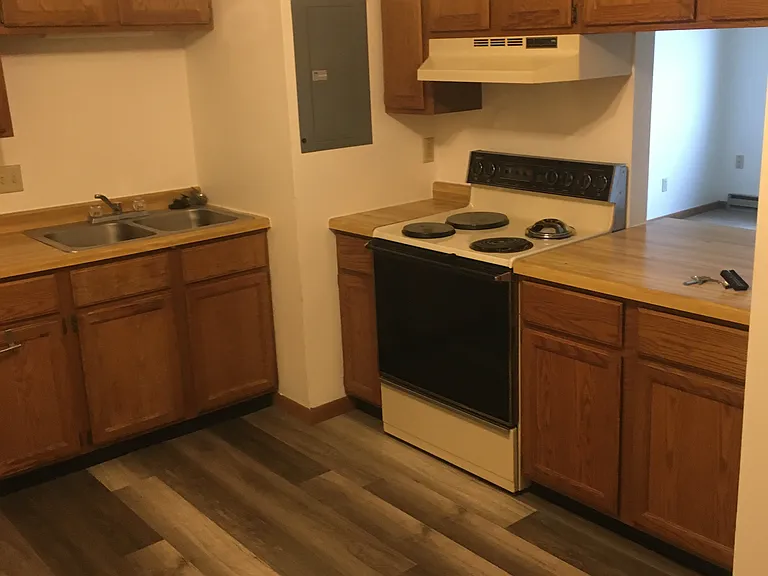180 N Freeman Dr #3 — Photo 1