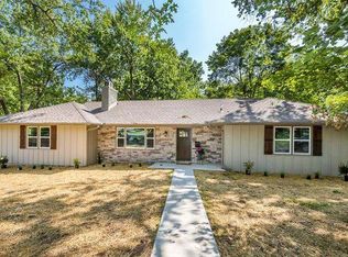 9201 Belinder Rd, Leawood, KS 66206