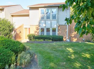 11 Woodside Ct, Cincinnati, OH 45246
