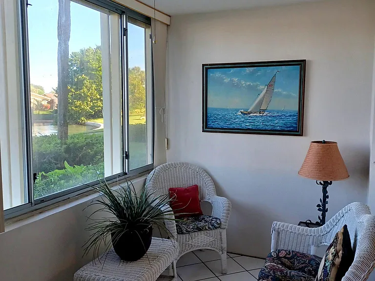 4725 Cove Cir #108 — Photo 11