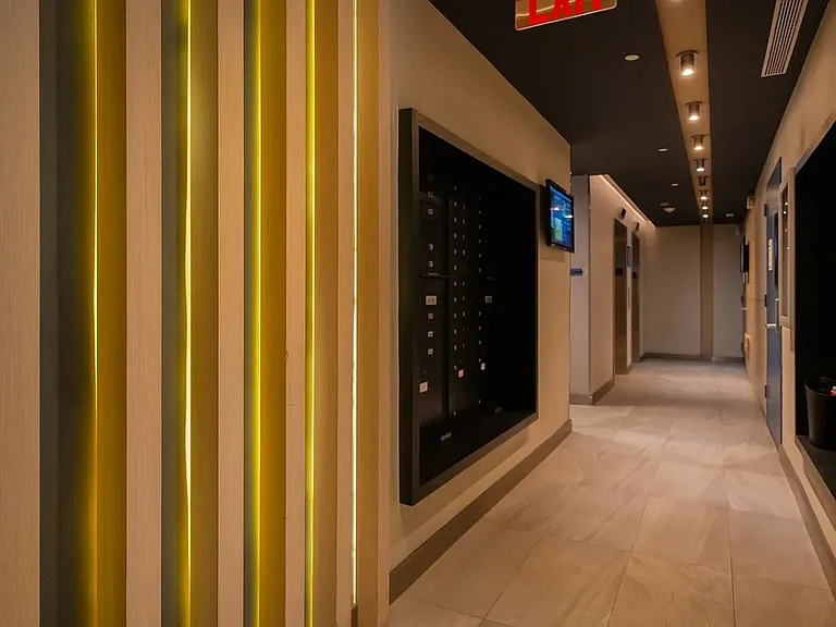 595 Baltic St #G6 — Photo 14