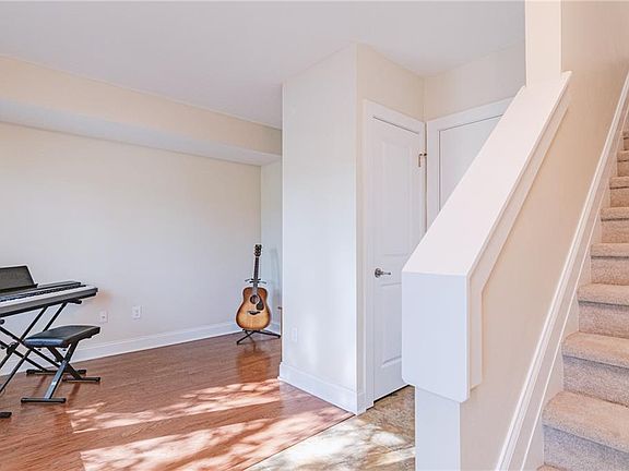 4th image of 1401 Slate Ct