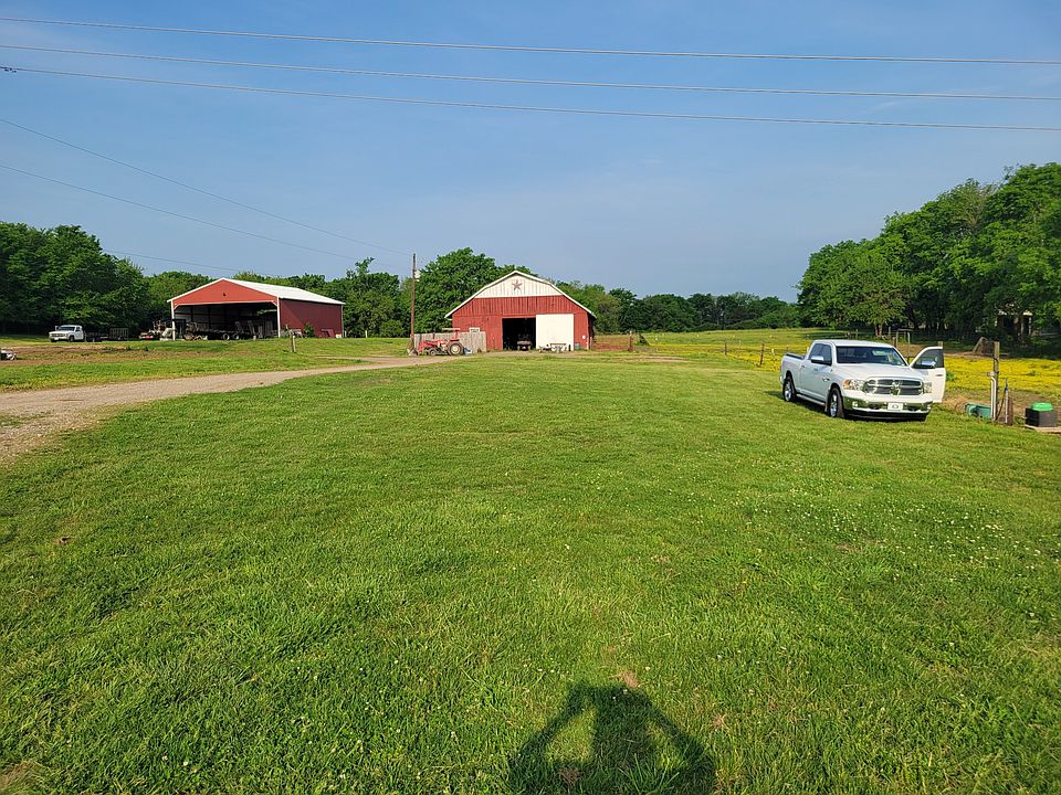 1st image of 328 Lee Etta Dr