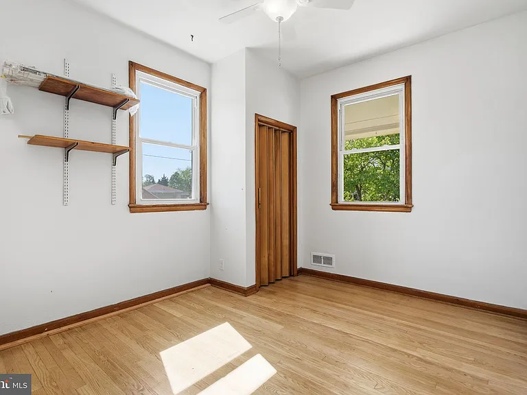 2301 Bayside Dr — Photo 19