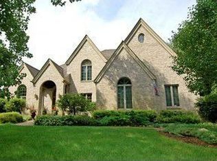 2102 Crystal Way, Crystal Lake, IL 60012