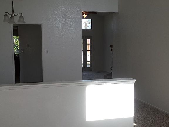 4th image of 2212 Kelso Peak Ave