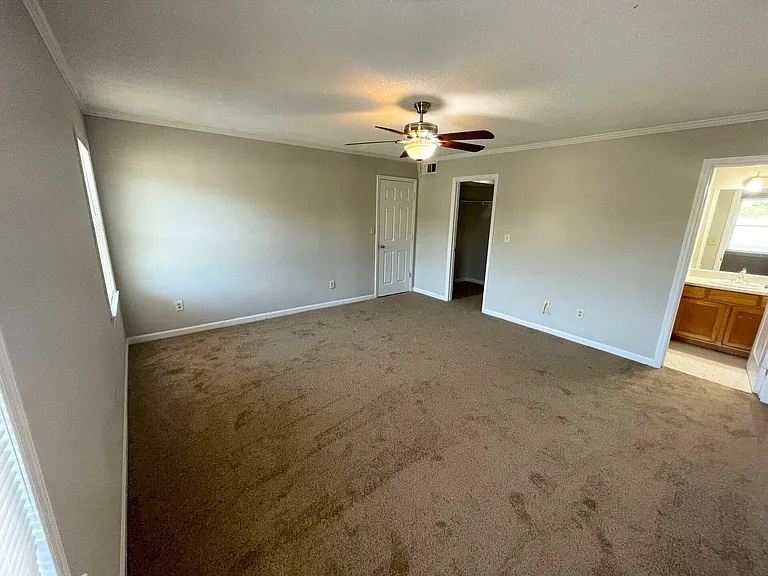 2505 W Broad St #414 — Photo 11