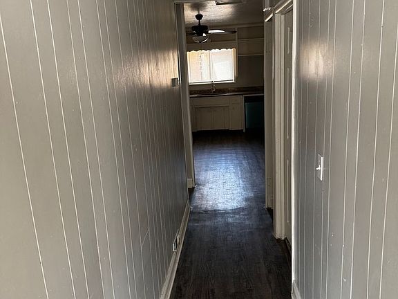 4th image of 914-916 E Moreno Ave