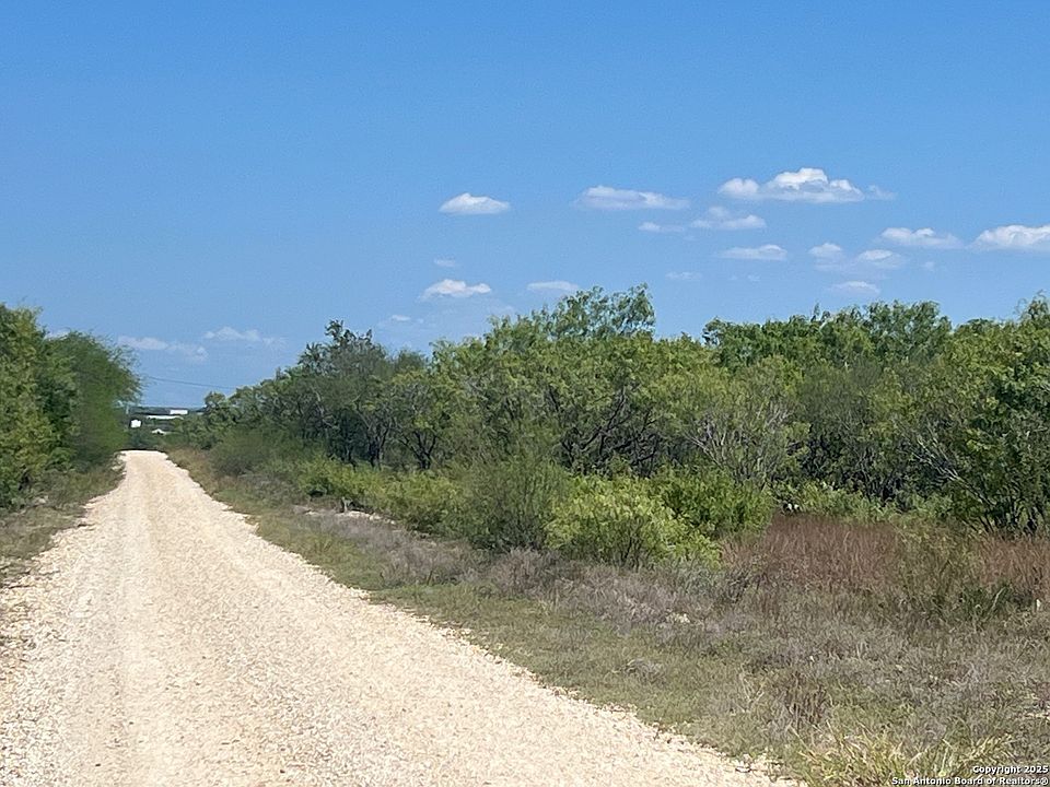 2nd image of 760 CR 200 LOT 5