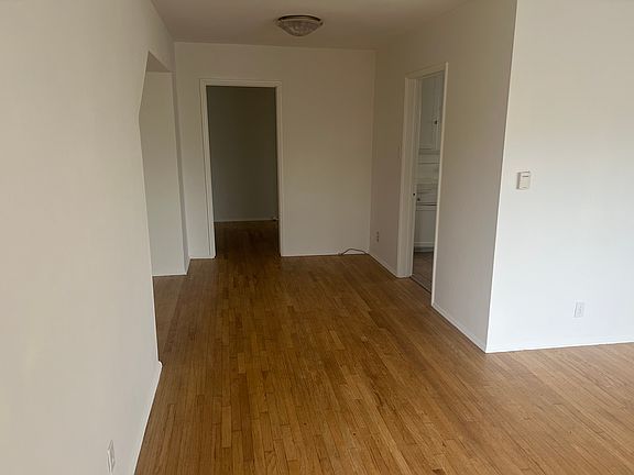 3rd image of 267 Covina Ave APT 2