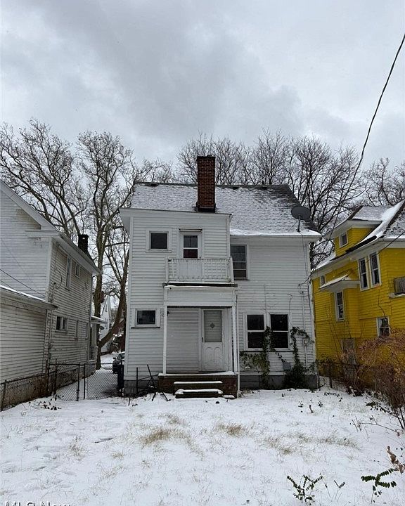 2nd image of 10001 Yale Ave