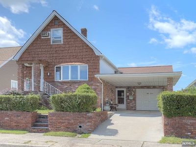 57 Steinberg Ave, Garfield, NJ, 07026