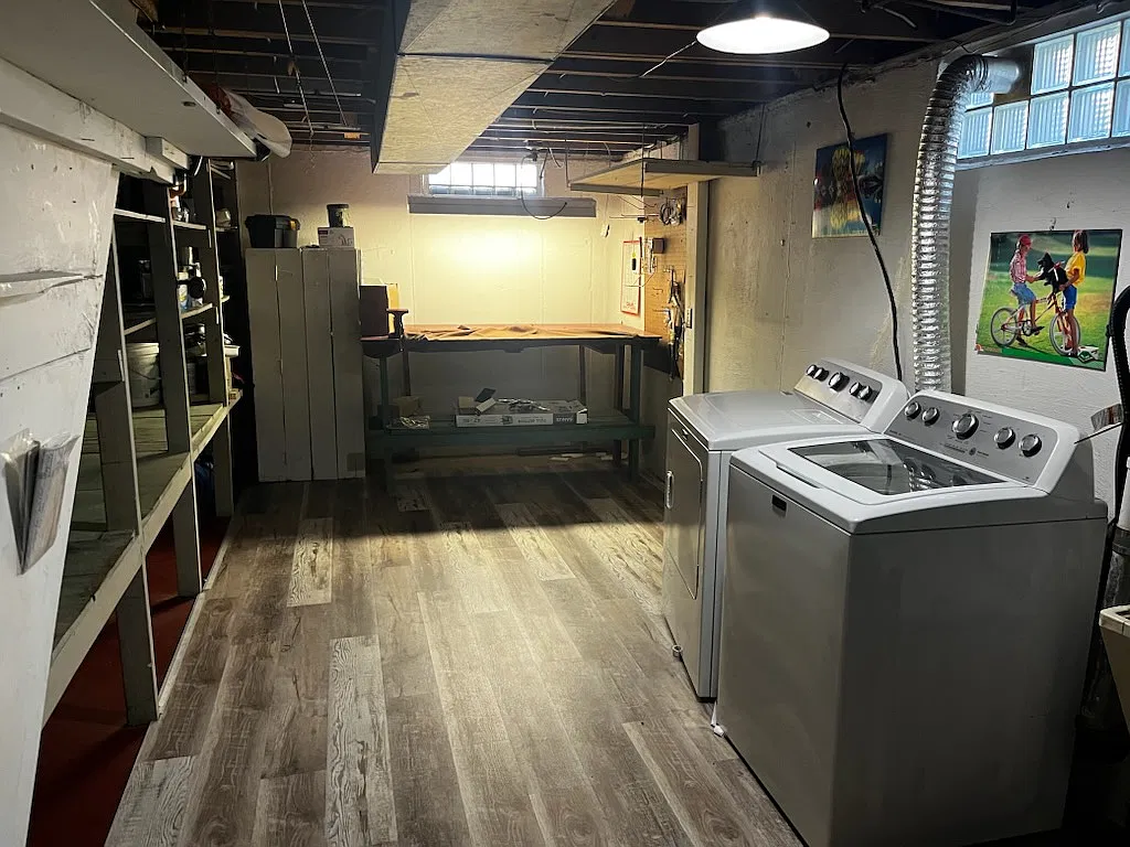 3 bed, 2214 sqft, $1,700 — Photo 3