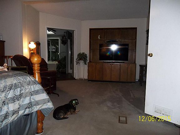 3rd image of 16396 Crockett Bend Dr